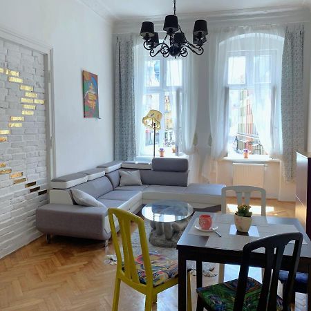 Rynekart Apartment Świdnica Dış mekan fotoğraf